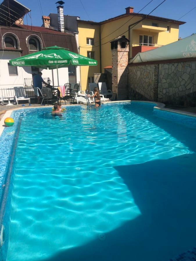 Kŭrdzhali Hotel White House מראה חיצוני תמונה